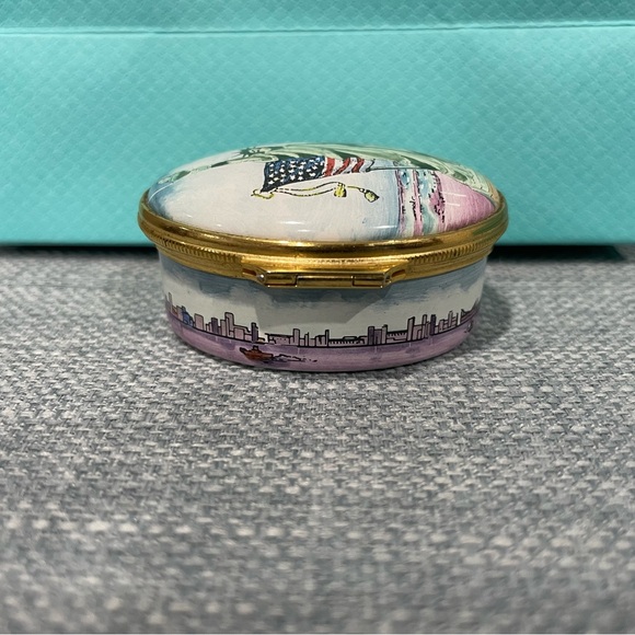 Tiffany & Co Halcyon Days Enamel Statue of Liberty trinket box - Picture 10 of 12